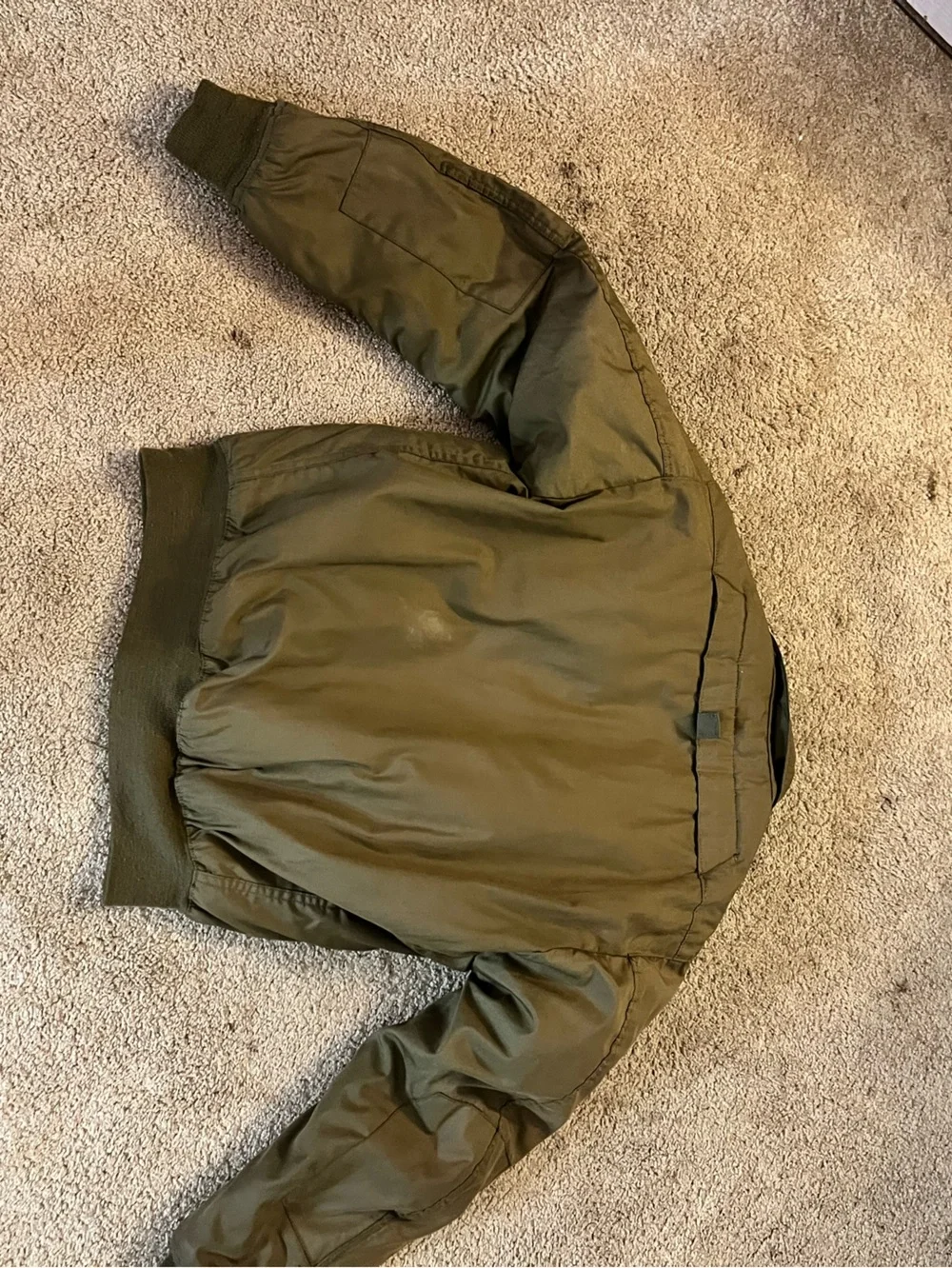 Men's Olive Green Bomber Jacket - Classic Military Style